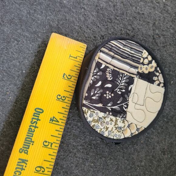 Donna Sharp Spice Round Change‎ Purse - Picture 2 of 10